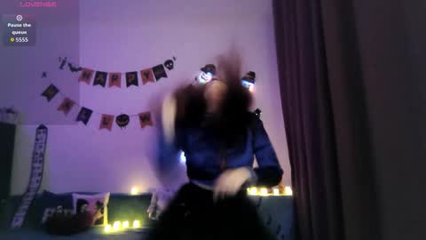 Snapshot of purplebutterfly1510 chatting on 30, 10, 2025 Katie online show from 30, 10, 2025