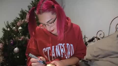PurpleRainn69  Dina online show from 10, 12, 2024
