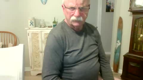 purpleshroom online show from 19, 2, 2025