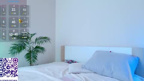 Snapshot of pusichka_ chatting on 1, 2, 2025 Diana Onlyfans online show from 1, 2, 2025