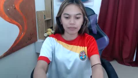 Snapshot of pussiswet_xx chatting on 31, 5, 2026 jessy online show from 31, 5, 2026
