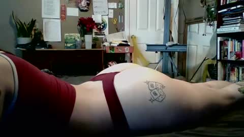 Snapshot of pussy444u chatting on 30, 4, 2026 River online show from 30, 4, 2026