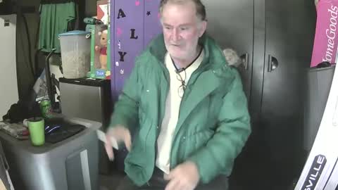 Mark online show from 12, 12, 2024