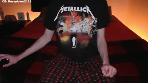 Snapshot of pussylover2182 chatting on 15, 11, 2025 pussylover2182 online show from 15, 11, 2025