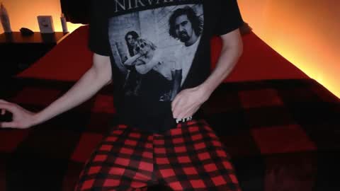 pussylover2182 online show from 6, 3, 2026