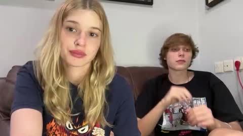 Lina online show from 3, 3, 2026