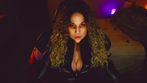Kitty online show from 4, 8, 2026