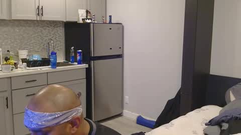 Snapshot of pwnst3rz chatting on 5, 1, 2026 pwnst3rz online show from 5, 1, 2026