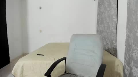 Snapshot of pyke_cum chatting on 19, 1, 2025 pyke_cum online show from 19, 1, 2025