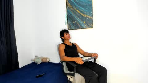 Snapshot of pyke_cum chatting on 20, 1, 2025 pyke_cum online show from 20, 1, 2025