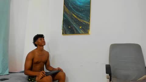 Snapshot of pyke_cum chatting on 6, 2, 2025 pyke_cum online show from 6, 2, 2025