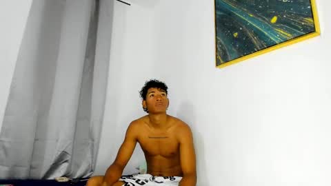 Snapshot of pyke_cum chatting on 15, 2, 2025 pyke_cum online show from 15, 2, 2025