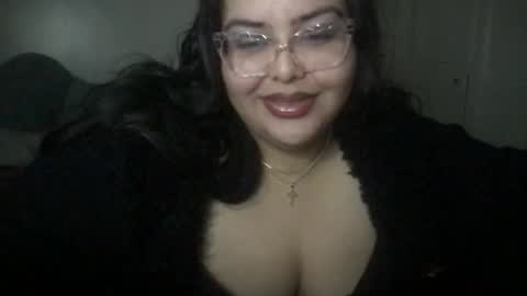Snapshot of pytbbw chatting on 11, 1, 2025 Prettypink Tinyhole online show from 11, 1, 2025