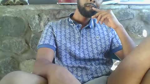 Snapshot of python974 chatting on 31, 10, 2025 Python online show from 31, 10, 2025