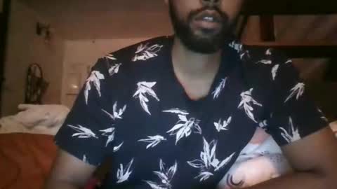 Snapshot of python974 chatting on 2, 11, 2025 Python online show from 2, 11, 2025