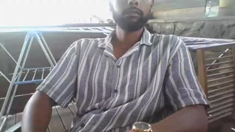 Snapshot of python974 chatting on 28, 11, 2025 Python online show from 28, 11, 2025