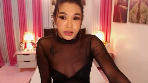 Queen Agatha online show from 22, 12, 2024