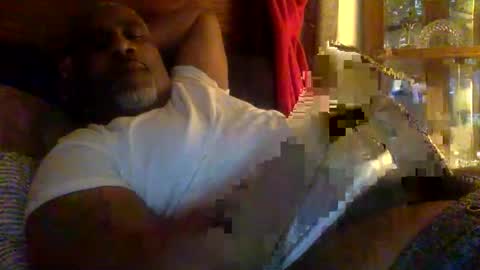 Snapshot of q35555 chatting on 15, 12, 2025 danniboy69 online show from 15, 12, 2025