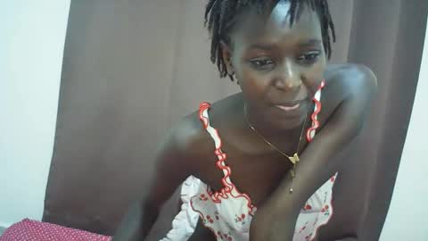 Snapshot of queen_0012 chatting on 2, 5, 2026 asher online show from 2, 5, 2026