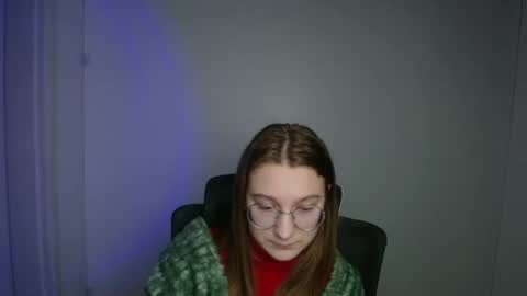 Snapshot of queen_amelie chatting on 15, 2, 2026 Amelie online show from 15, 2, 2026