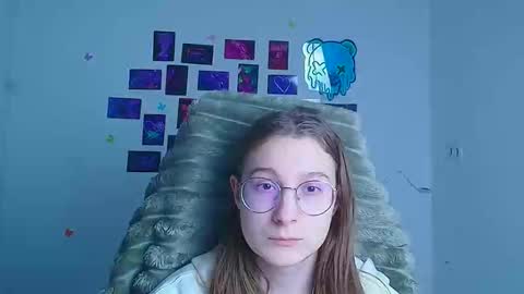 Snapshot of queen_amelie chatting on 27, 2, 2026 Amelie online show from 27, 2, 2026