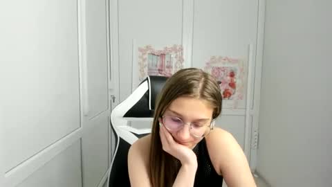 Amelie online show from 3, 6, 2026