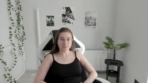 Amelie online show from 20, 6, 2026