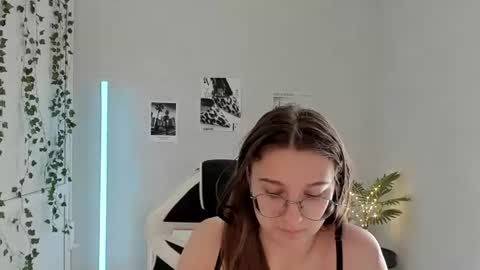 Amelie online show from 7, 7, 2026