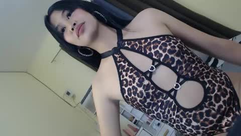 Snapshot of queen_bella444 chatting on 12, 4, 2026 queen bella online show from 12, 4, 2026