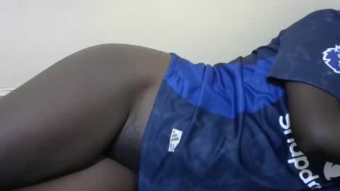 queen_berry1 online show from 30, 1, 2025