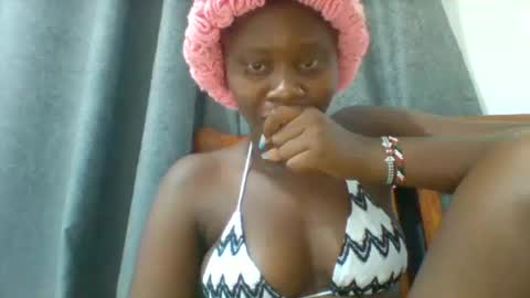 queen_diveer online show from 10, 10, 2025