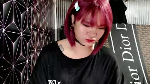 Snapshot of queen_elicktra chatting on 14, 2, 2026 JOY online show from 14, 2, 2026