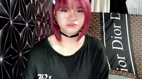 Snapshot of queen_elicktra chatting on 18, 2, 2026 JOY online show from 18, 2, 2026