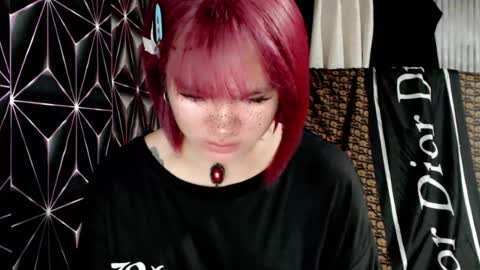 Snapshot of queen_elicktra chatting on 14, 7, 2026 JOY online show from 14, 7, 2026
