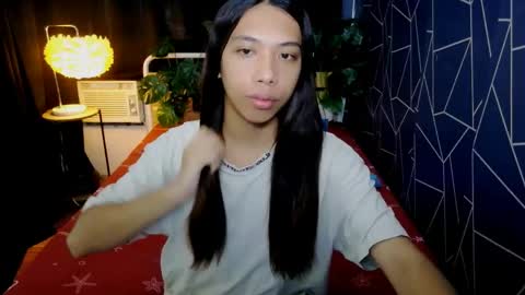 Snapshot of queen_gia chatting on 3, 5, 2026 queen_gia online show from 3, 5, 2026