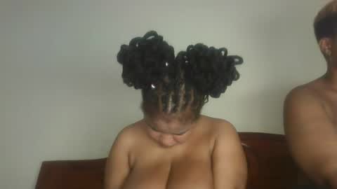 Snapshot of queen_kikih chatting on 7, 5, 2026 Queen kikih online show from 7, 5, 2026