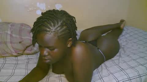 queen_latasha online show from 5, 4, 2026