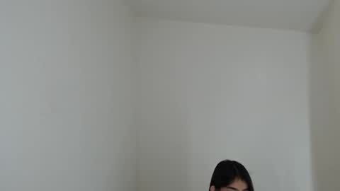 Snapshot of queen_leix chatting on 27, 12, 2024 Leix online show from 27, 12, 2024