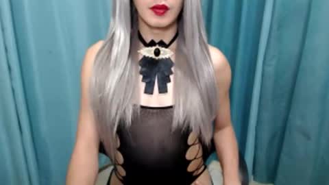 Queen Lucifer online show from 4, 12, 2025