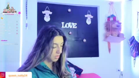 Snapshot of queen_natttyy chatting on 4, 1, 2025 queen_natttyy online show from 4, 1, 2025