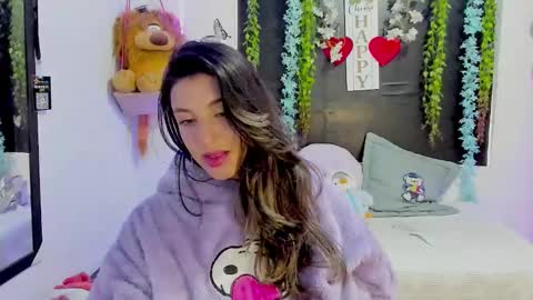 Snapshot of queen_natttyy chatting on 11, 3, 2026 queen_natttyy online show from 11, 3, 2026