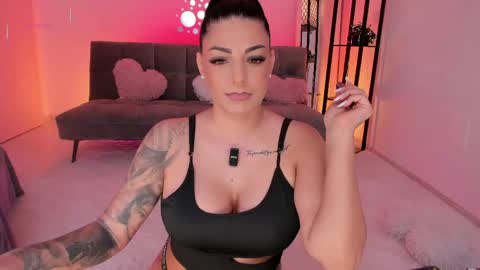 queen_of_deepthroat online show from 25, 5, 2026