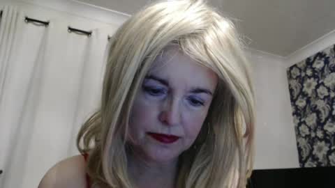 Topaz blue dreamo989n999 online show from 26, 6, 2026
