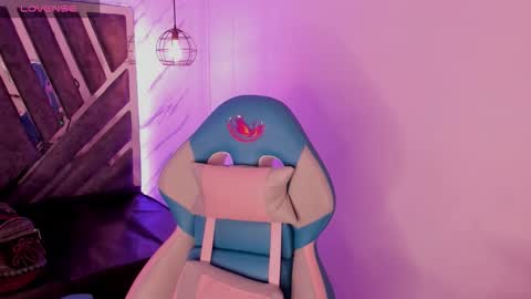   online show from 13, 9, 2025