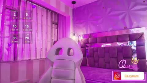 Snapshot of queen_perla_ chatting on 19, 5, 2026 online show from 19, 5, 2026