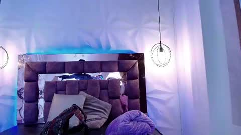 Snapshot of queen_perla_ chatting on 26, 6, 2026 online show from 26, 6, 2026