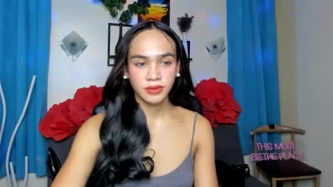 Snapshot of queen_vanner chatting on 11, 9, 2025 queen_vanner online show from 11, 9, 2025