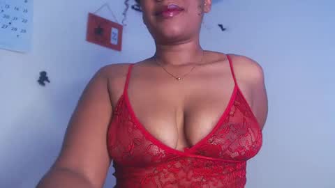 Snapshot of queenalya_ chatting on 5, 11, 2025 Ahlya online show from 5, 11, 2025