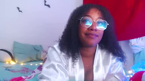 Snapshot of queenalya_ chatting on 7, 11, 2025 Ahlya online show from 7, 11, 2025