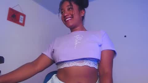 Snapshot of queenalya_ chatting on 16, 11, 2025 Ahlya online show from 16, 11, 2025